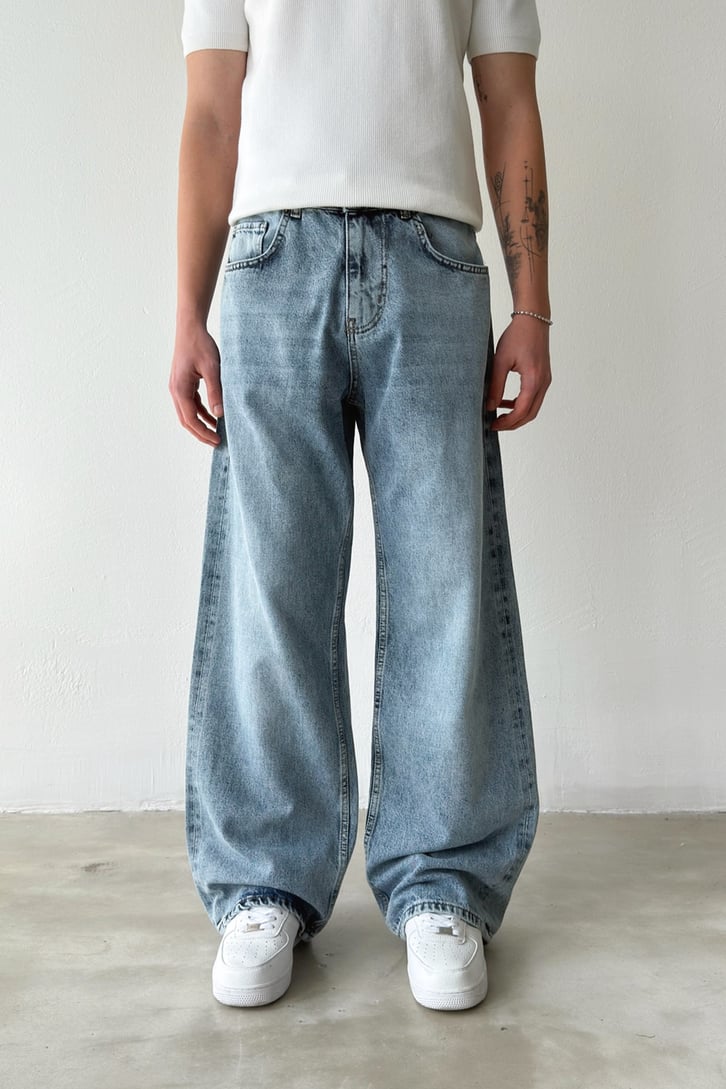 Basic Baggy Jean