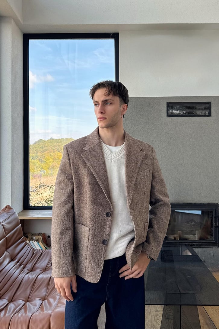 Front Pocket Detail Buttoned Winter Jacket